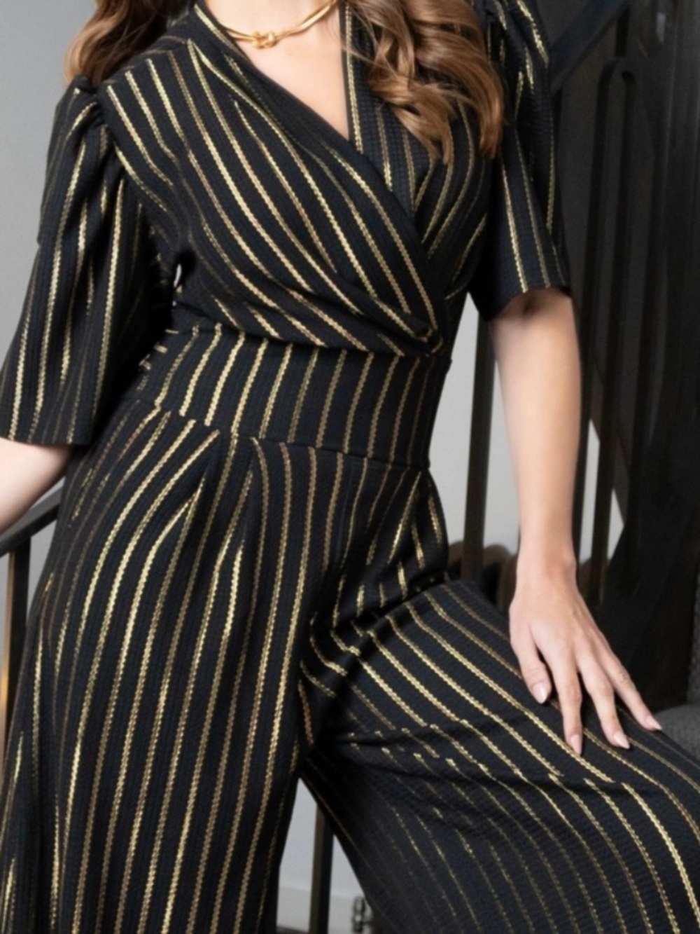 Like New, GORGEOUS, Hot Squash London Blk/Gold Wide Leg Jumpsuit. Sz. 8.
